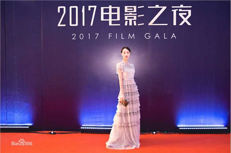 蓝盈莹(Lyric)电影之夜壁纸壁纸