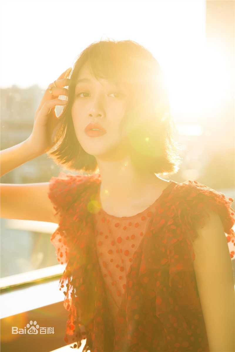 蓝盈莹(Lyric)兴趣部落心赏之夜年度心赏最佳屏幕表现壁纸壁纸