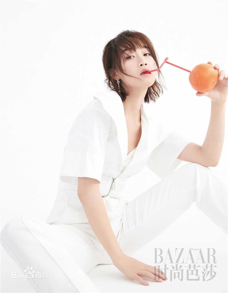 蓝盈莹(Lyric)高清《时尚芭莎》图册