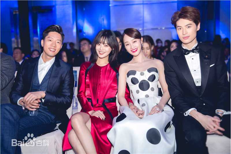 蓝盈莹(Lyric)2017中国时尚权力榜 活动性感图片图集