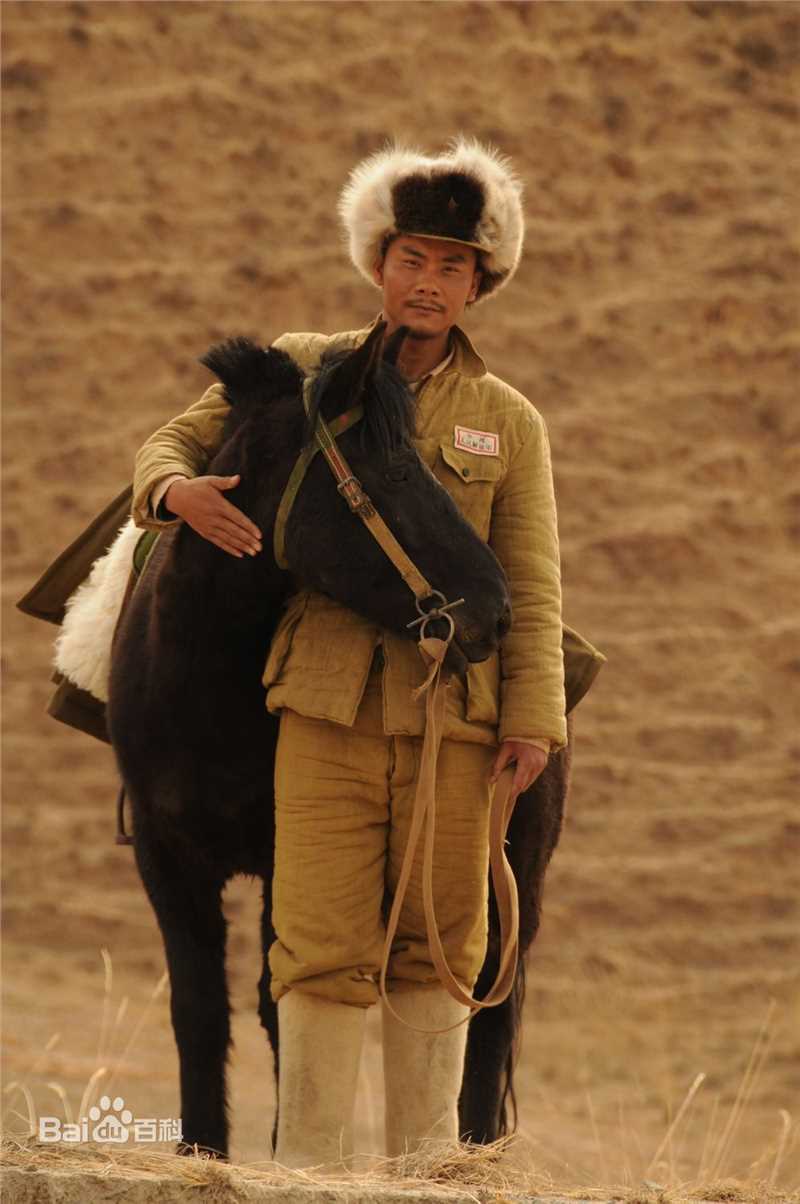 精选王唯在《先遣连》 饰 彭青云中的图册