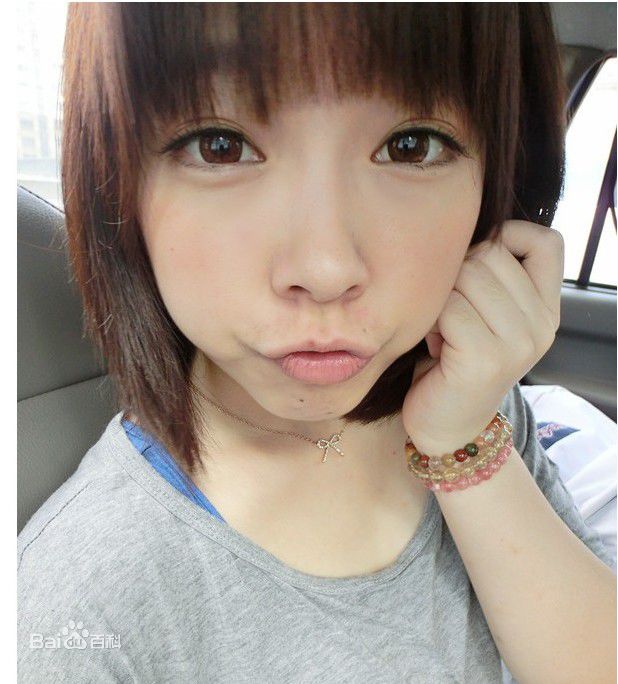 周梦娅照片图册