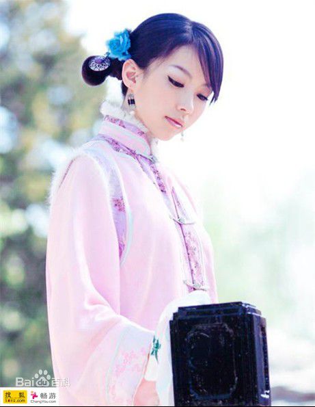 最新周梦娅性感图片