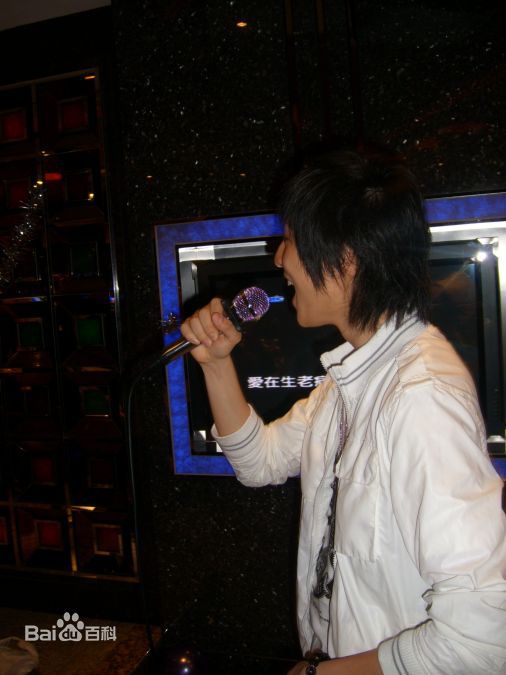 顾人麒(Kenji)生日会前后照片