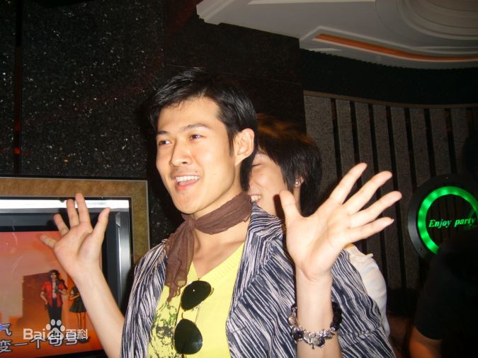 顾人麒(Kenji)生日会前后照片