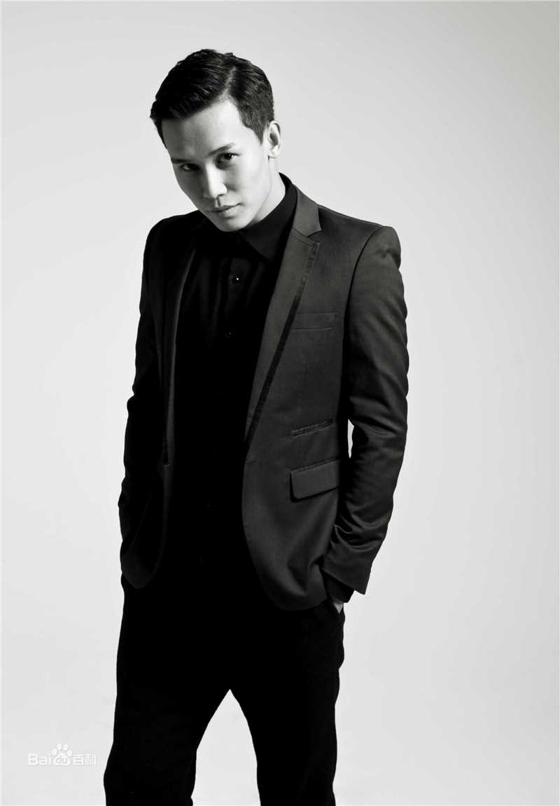 高清吴承轩图片