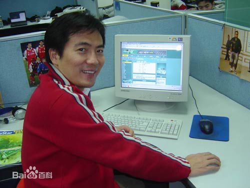 黄健翔担任央视解说员期间图册