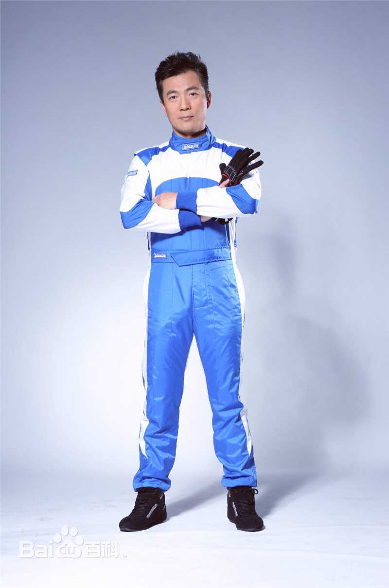 黄健翔精选图册