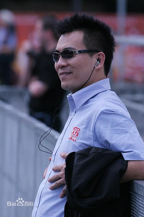 最新黄健翔精彩图册