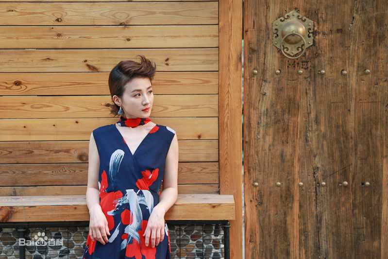 吴婷最新、街拍壁纸