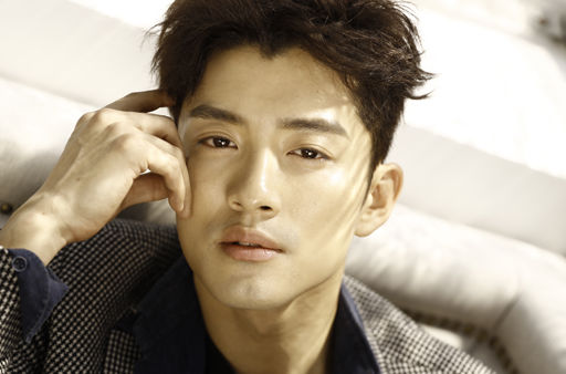 最全陈奕龙素颜照