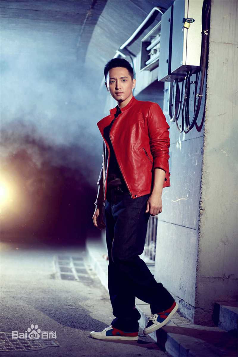 李卓霖最新冉华红衣雅痞壁纸