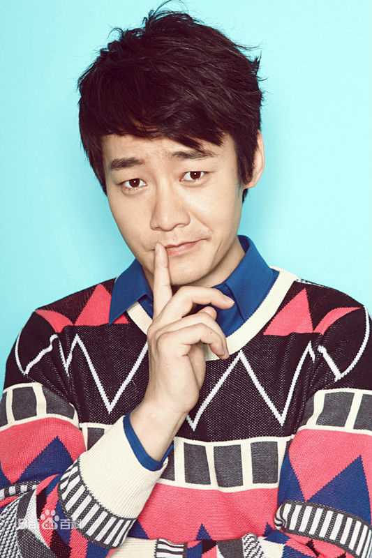 乔鹏樾(Qiao Peng Yue)最新图集