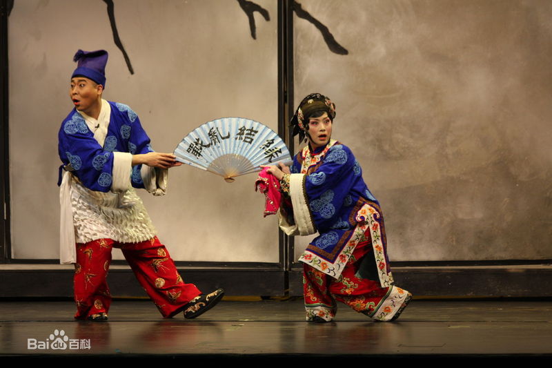 黄依群拜月记剧照