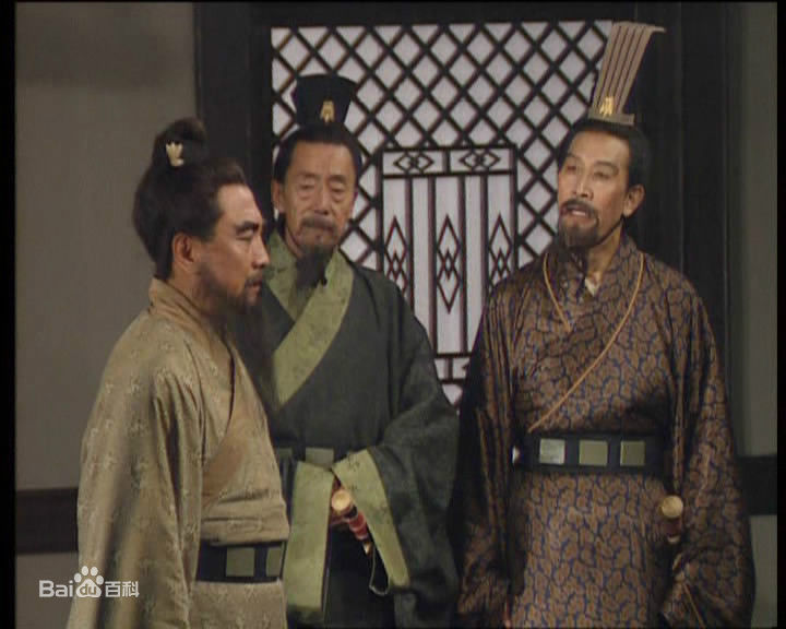 顾岚饰演的荀彧生活照