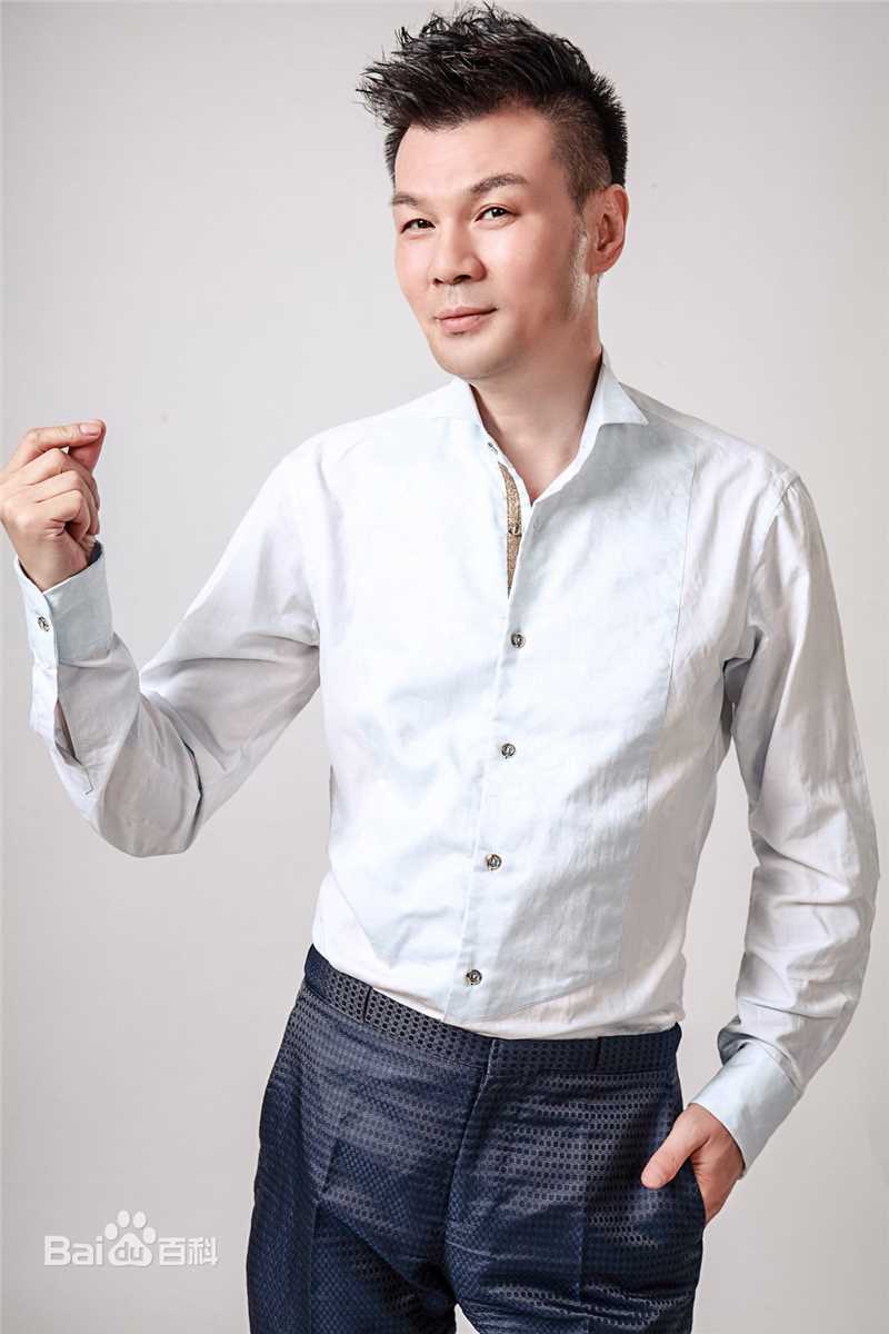 李彬个人照图册