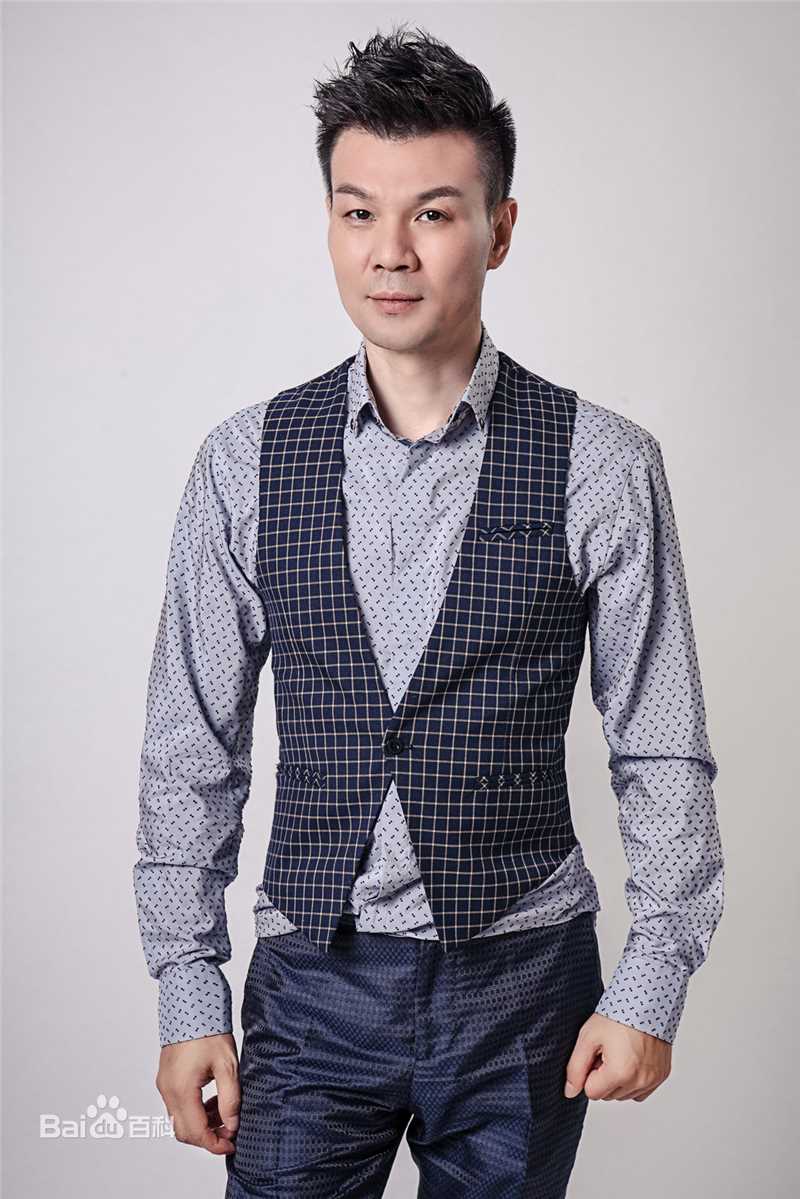 李彬个人照图册