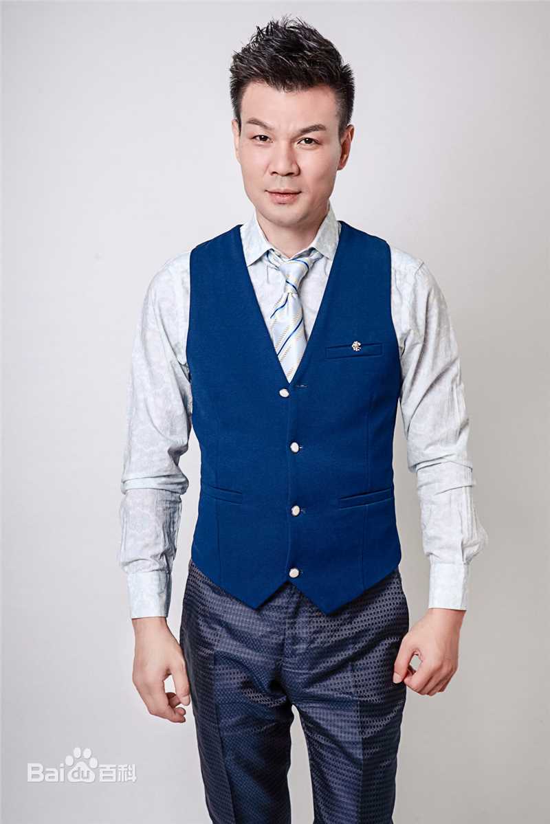 李彬个人照图册