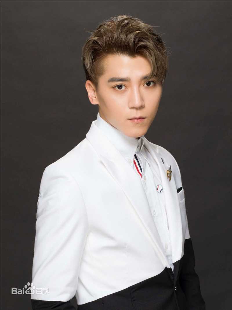 毕书尽(Bii、)最全 相册