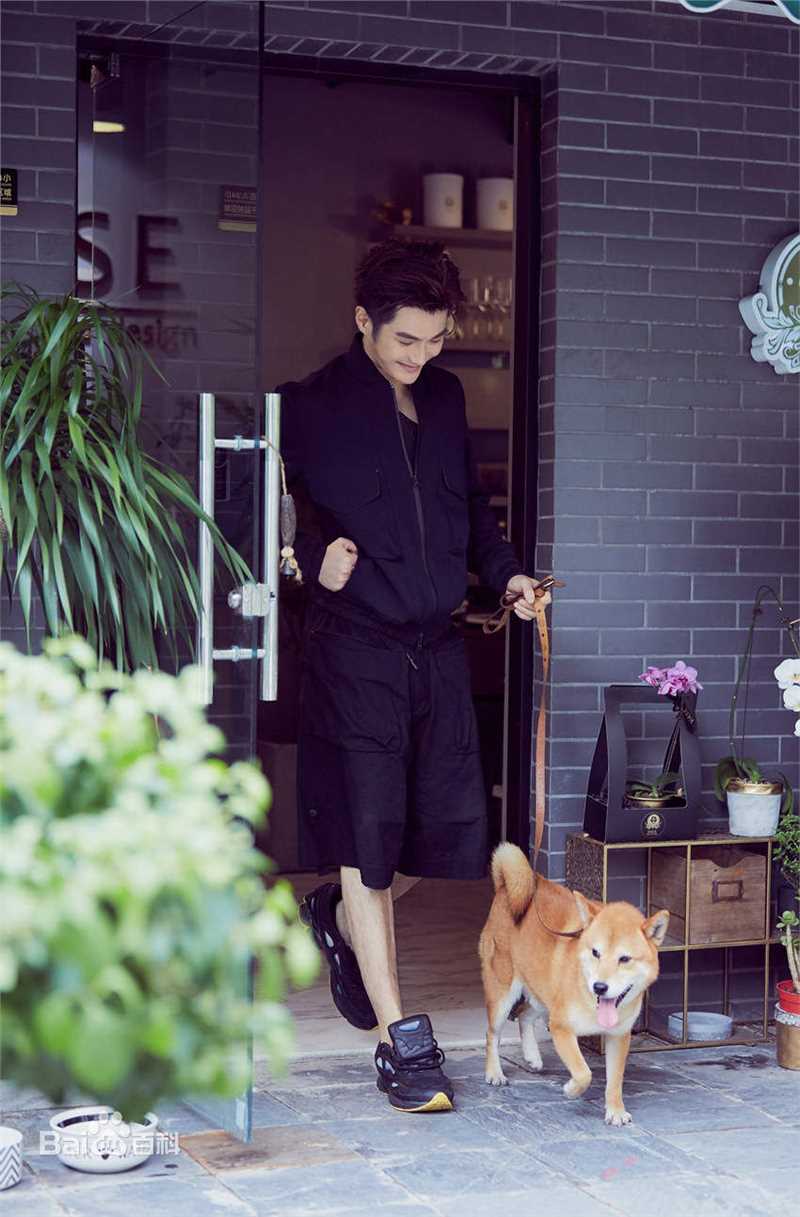 沈泰最新时尚壁纸