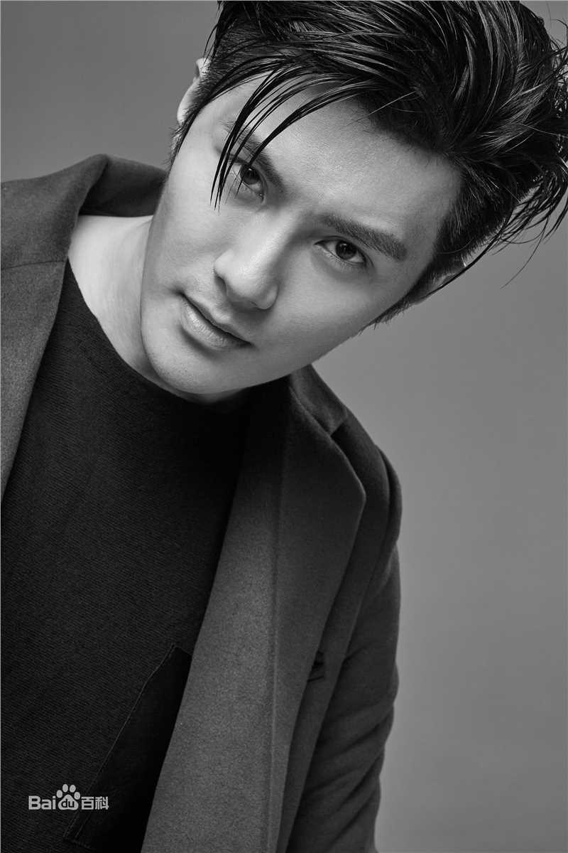 沈泰最新时尚壁纸