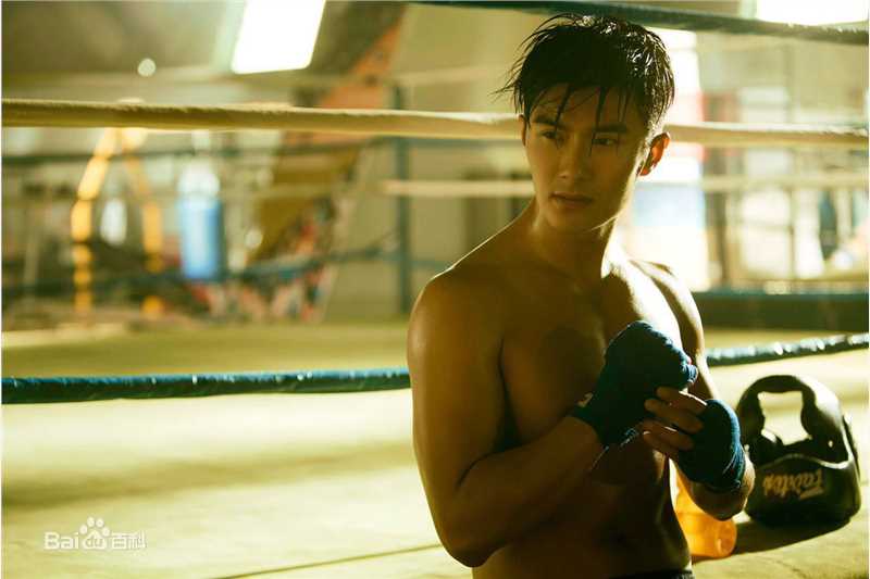 精选沈泰在《何以笙箫默》宣传图片中的图册