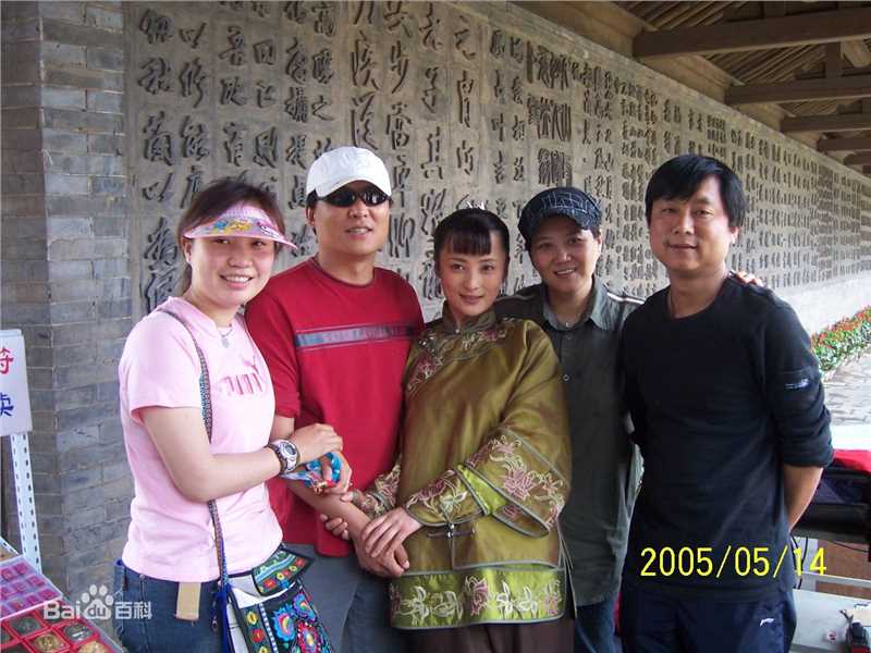 韩晓军现场工作照性感图片图集