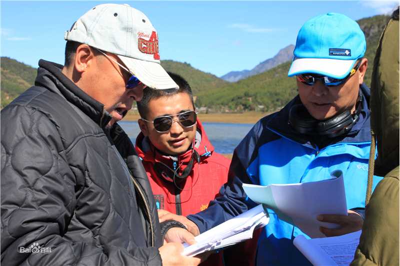 韩晓军现场工作照性感图片图集