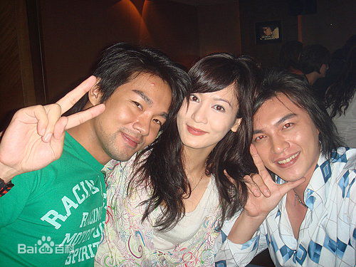 邱琦雯(Clair Chiu)生活照素颜照相册