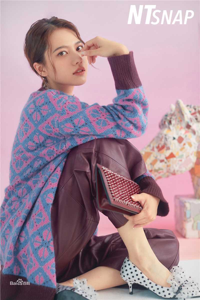 姜珮瑶时尚大片生活照