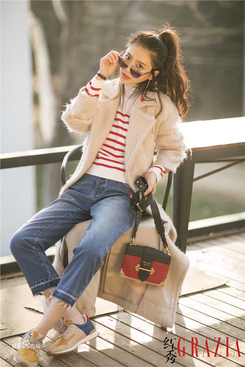 姜珮瑶最全杂志拍摄壁纸