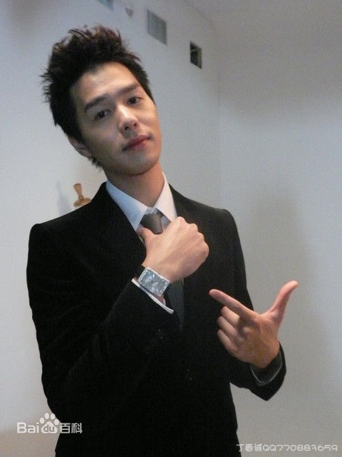 丁春诚(Sphinx Ting)前后照片