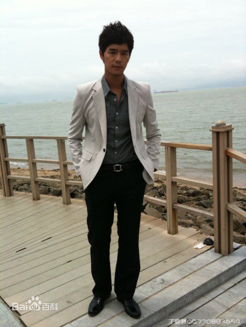 丁春诚(Sphinx Ting)前后照片