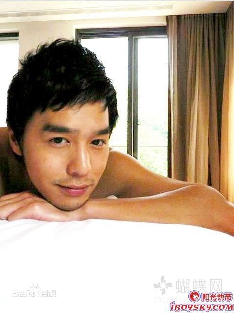 丁春诚(Sphinx Ting)最新杂志图集