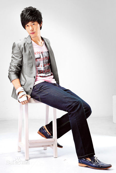 丁春诚(Sphinx Ting)最新杂志图集