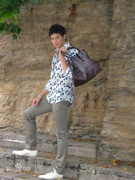 丁春诚(Sphinx Ting)最新杂志图集