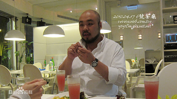 最新黄泰安性感图片