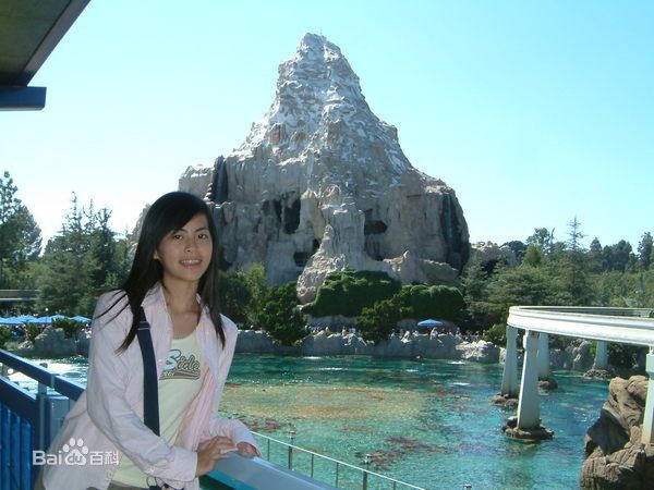 任容萱(Kirsten)素颜照生活照相册