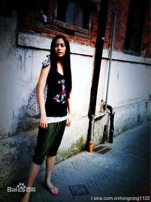 任容萱(Kirsten)微博贴图生活照相册