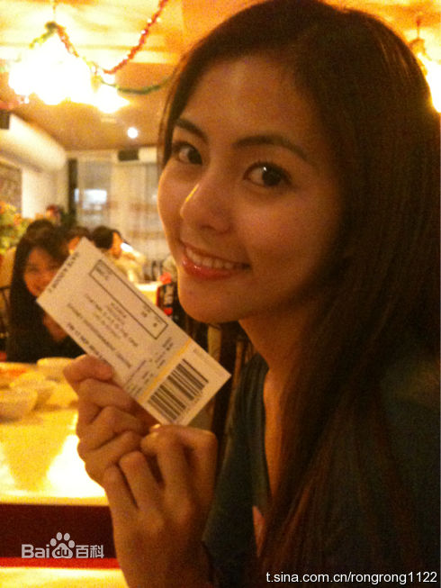 任容萱(Kirsten)微博贴图生活照相册