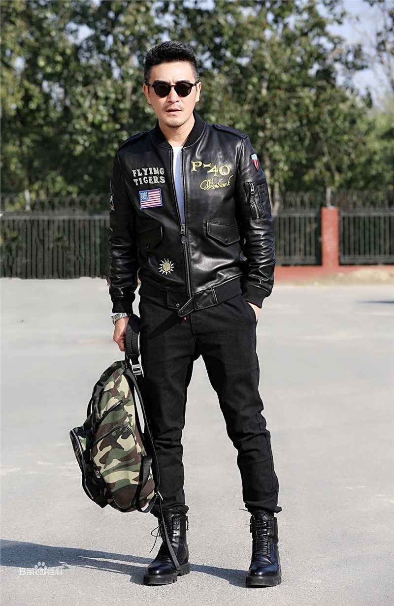 樊昊仑街拍图片图册