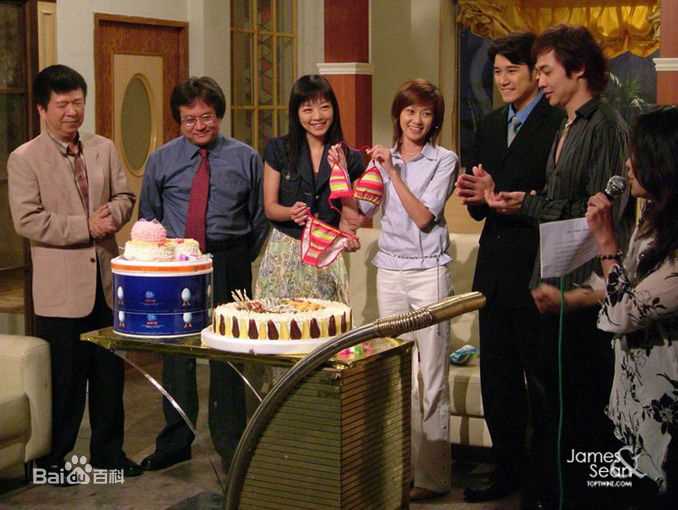 周幼婷(Jade)活动照壁纸壁纸