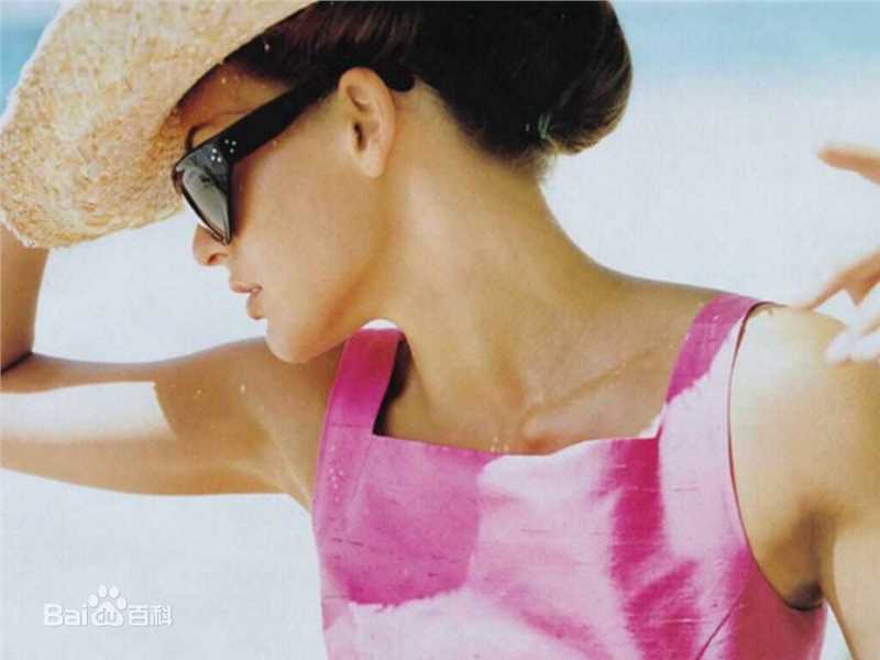 米拉·乔沃维奇(Milla Jovovich)高清图集