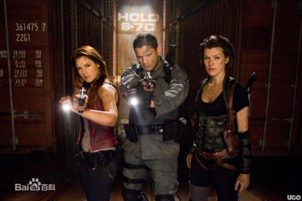 米拉·乔沃维奇(Milla Jovovich) 高清剧照