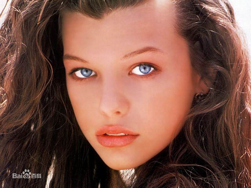 米拉·乔沃维奇(Milla Jovovich)精彩图册