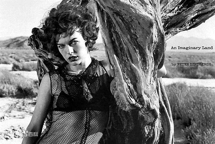 最新米拉·乔沃维奇(Milla Jovovich)精彩图册1