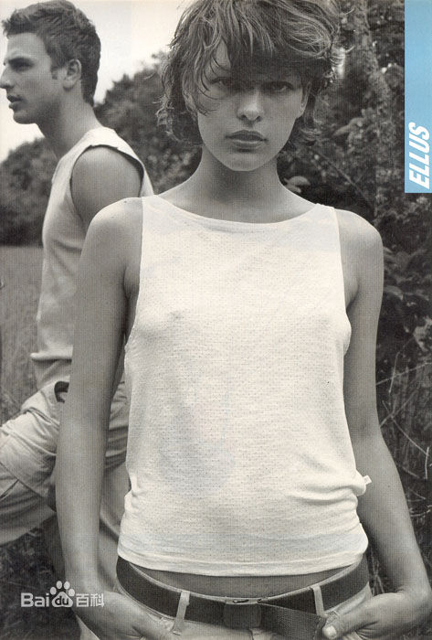 米拉·乔沃维奇(Milla Jovovich)精彩图册1