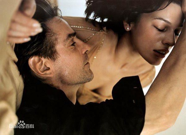 米拉·乔沃维奇(Milla Jovovich)精彩图册1