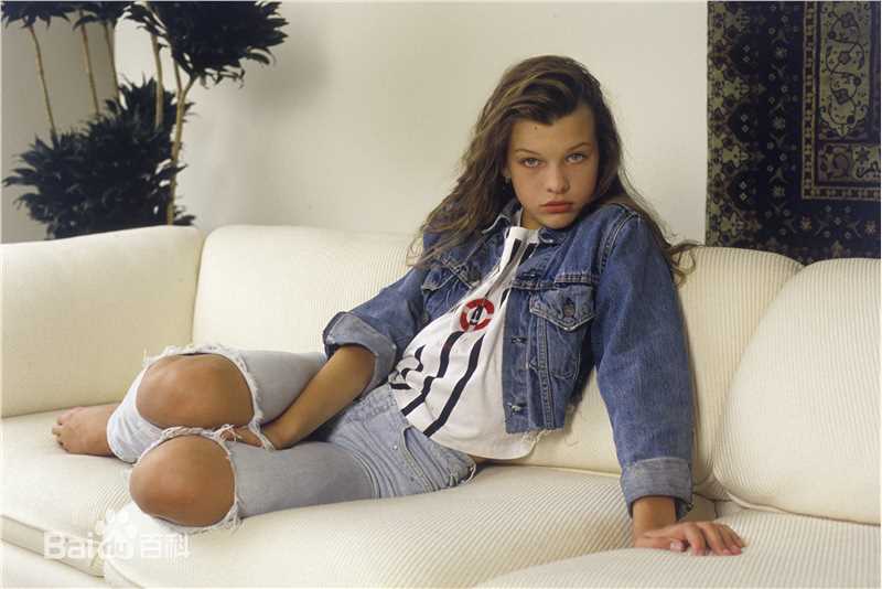 最优质米拉·乔沃维奇(Milla Jovovich)精彩图册1
