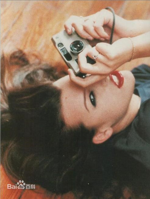 最优质米拉·乔沃维奇(Milla Jovovich)精彩图册1